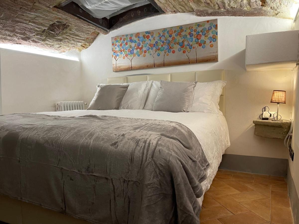 Unique And Antique Apartment Florencja Zewnętrze zdjęcie